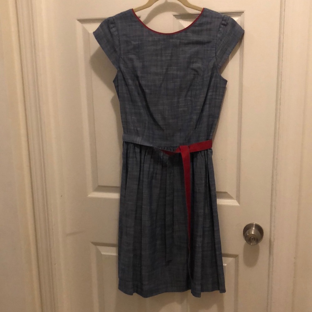 Brooks Brothers dress chambray blue with red piping detail